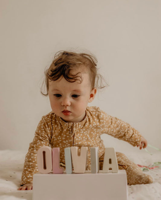 Letters 4-8 Personalized Name Sets